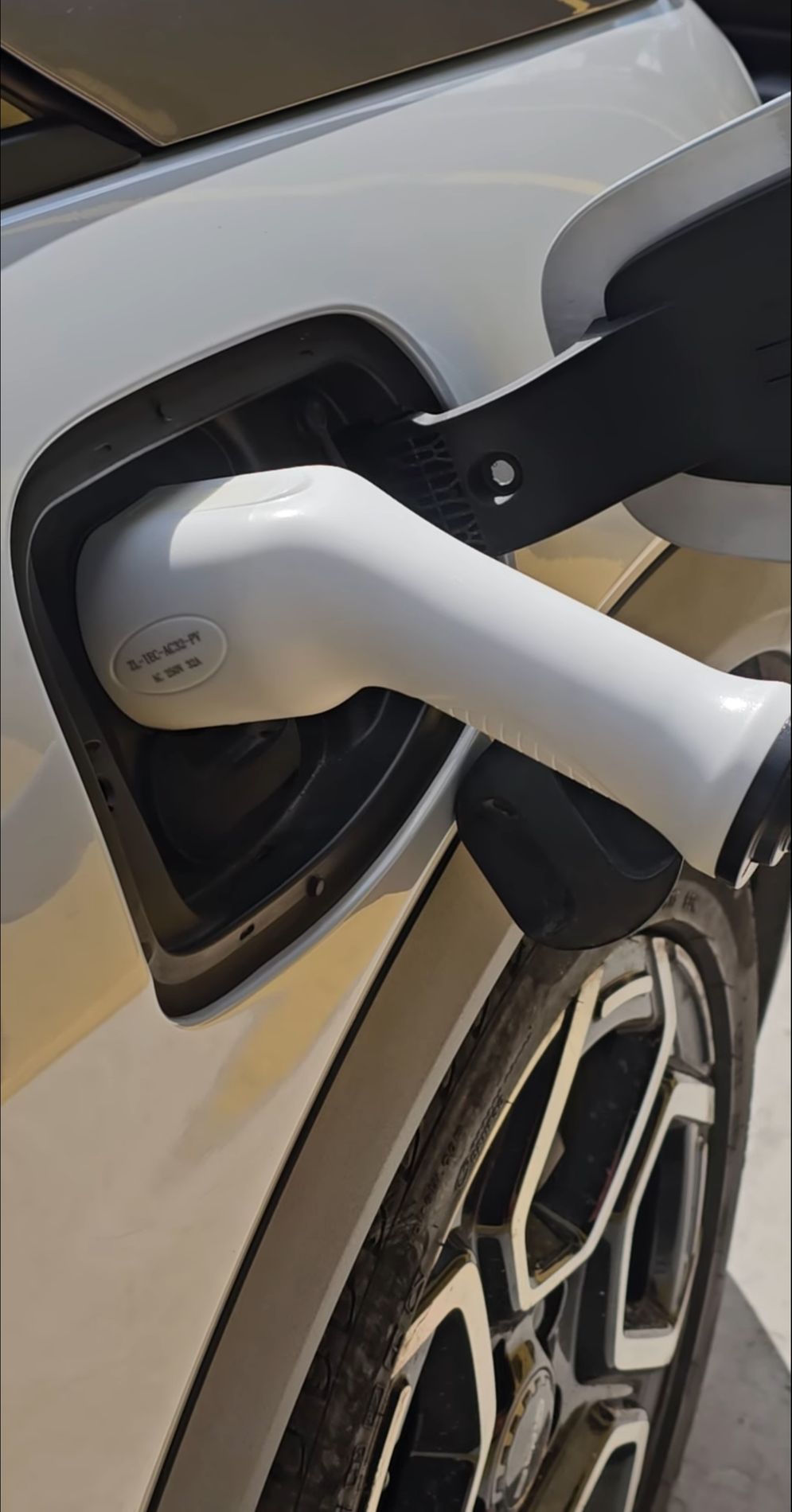 Carregador para carro elétrico
